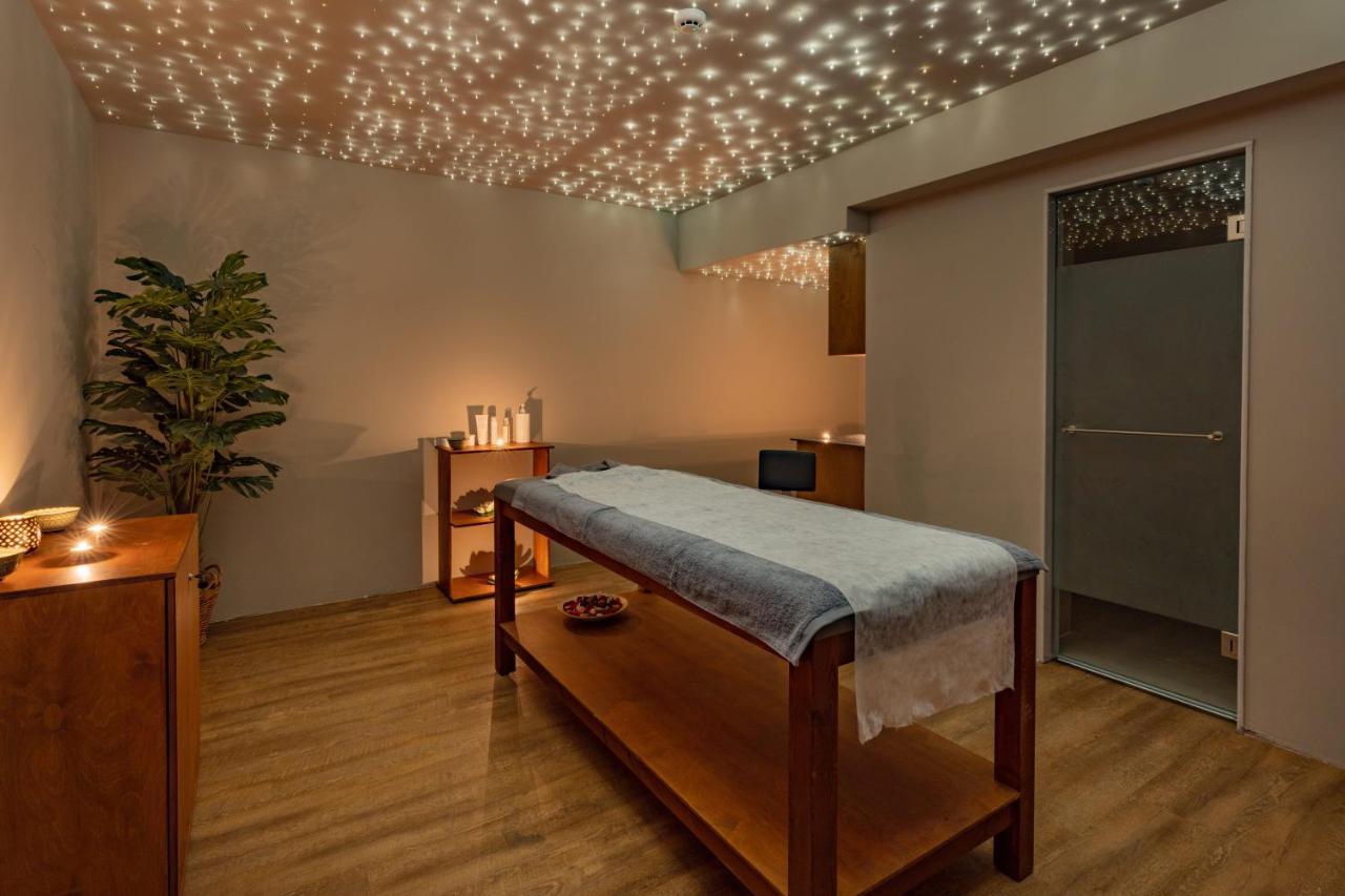 Minos Ambassador Suites & Spa - Adults Only Rethymno  Exterior photo